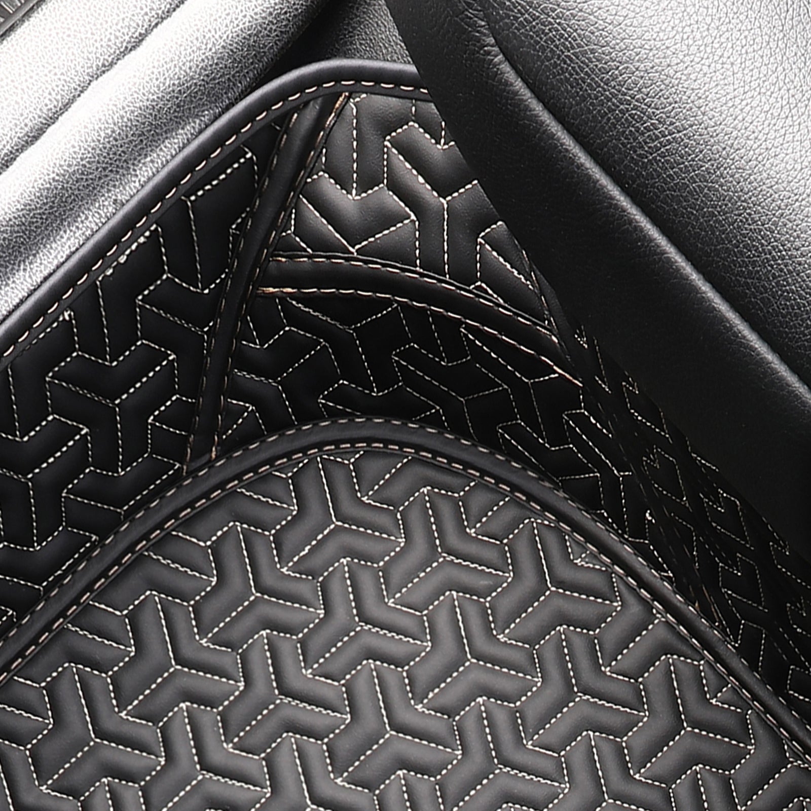 Trident Tread Car Floor Mats: Waterproof, suitable for all weather conditions and seasons, with customizable logos